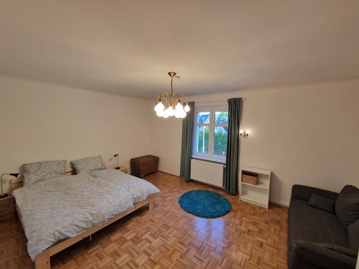Apartment Geraeumige Und Zentrale
